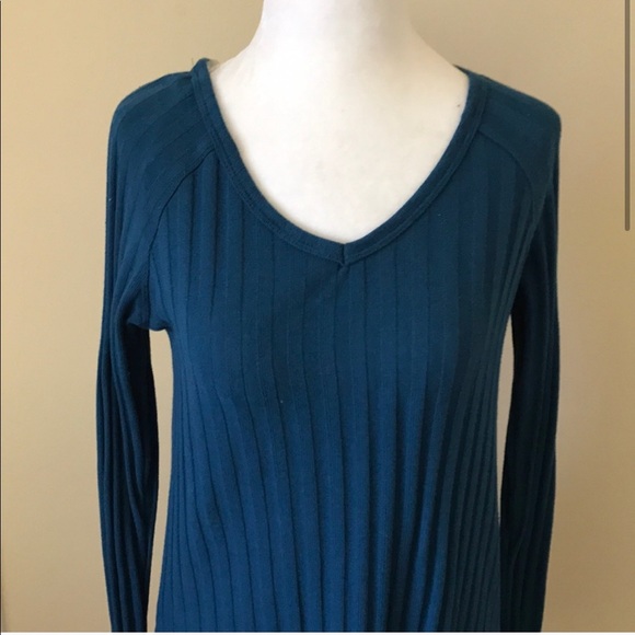Teal ribbed sweater - Picture 2 of 8